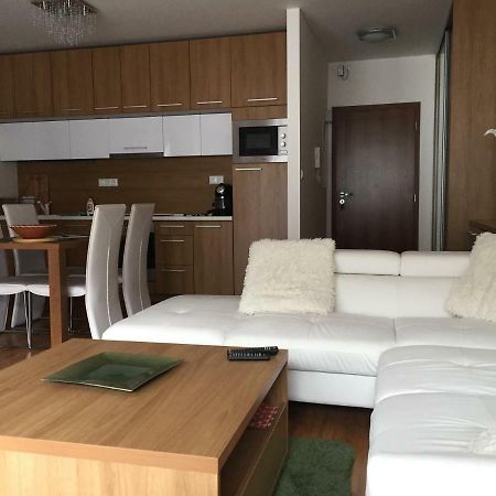 Apartman Tále Zewnętrze zdjęcie